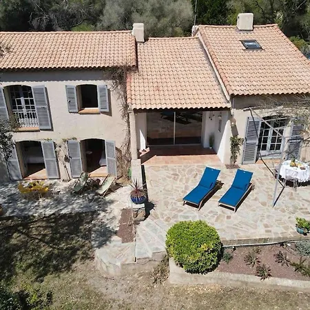 Provencale Atypique A 5 M A Pied De La Casa de Férias