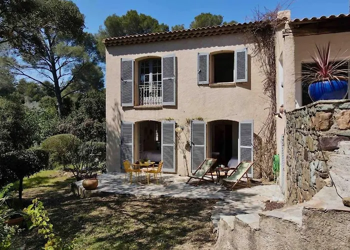 Casa de Férias Provencale Atypique A 5 M A Pied De La Saint-Raphaël