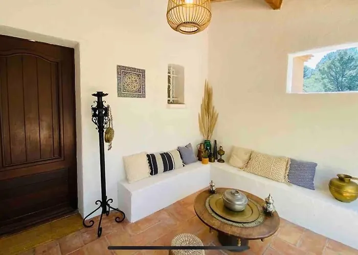 Provencale Atypique A 5 M A Pied De La * Saint-Raphaël