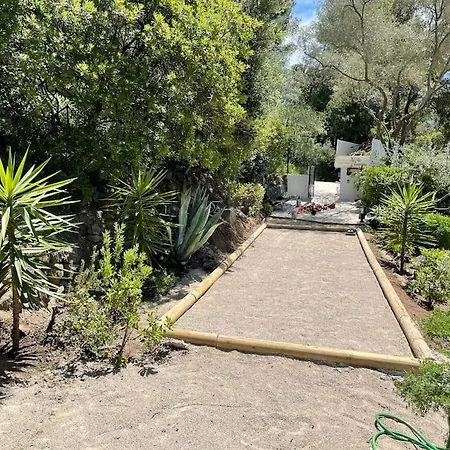 Holiday home Provencale Atypique A 5 M A Pied De La *