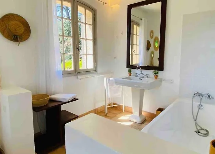 Provencale Atypique A 5 M A Pied De La